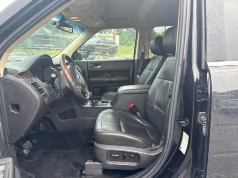 More photos of 2019 Ford Flex Limited at MAG Auto - Munsterman Automotive Group, MO