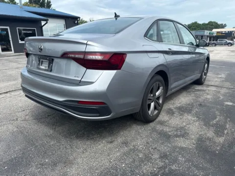 More photos of 2024 Volkswagen Jetta 1.5T SE at MAG Auto - Munsterman Automotive Group, MO