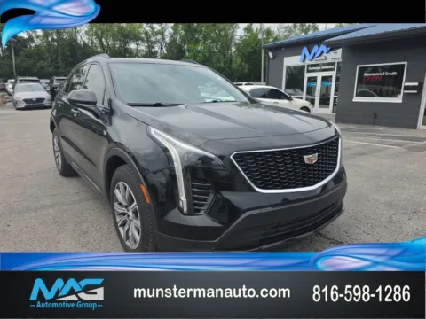Black 2019 Cadillac XT4 Sport for sale in Blue Springs, MO