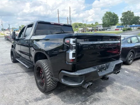 Photos of 2020 Chevrolet Silverado 1500 LT for sale in Blue Springs, MO at MAG Auto - Munsterman Automotive Group