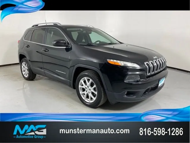 Black 2016 Jeep Cherokee Latitude for sale in Blue Springs, MO