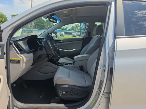 More photos of 2017 Hyundai Tucson Value at MAG Auto - Munsterman Automotive Group, MO