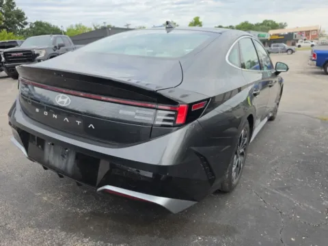 More photos of 2025 Hyundai Sonata SEL at MAG Auto - Munsterman Automotive Group, MO
