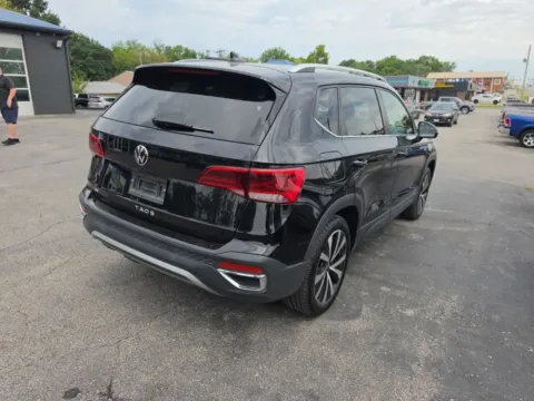 More photos of 2024 Volkswagen Taos 1.5T SE at MAG Auto - Munsterman Automotive Group, MO