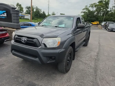 Photos of 2015 Toyota Tacoma for sale in Blue Springs, MO at MAG Auto - Munsterman Automotive Group