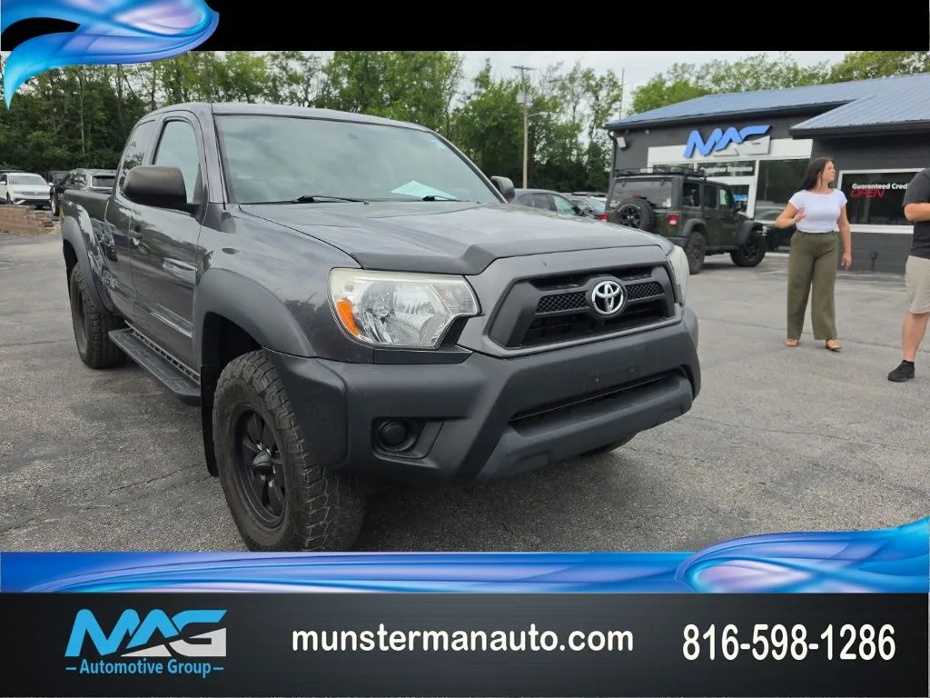 Gray 2015 Toyota Tacoma for sale in Blue Springs, MO