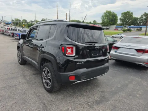 Another view of 2015 Jeep Renegade Limited for sale in Blue Springs, MO at MAG Auto - Munsterman Automotive Group