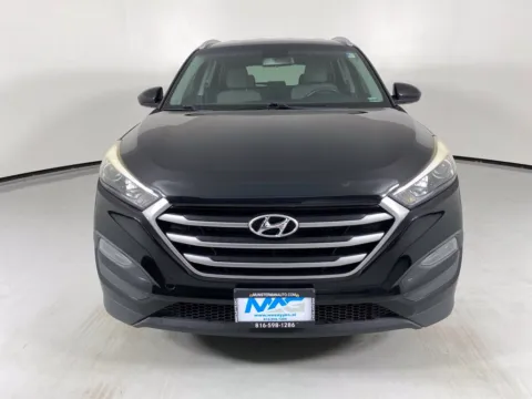 Photos of 2018 Hyundai Tucson SEL for sale in Blue Springs, MO at MAG Auto - Munsterman Automotive Group