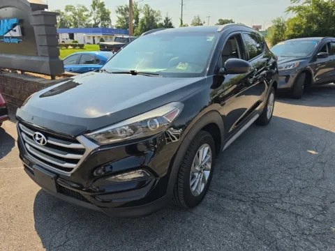 Photos of 2018 Hyundai Tucson SEL for sale in Blue Springs, MO at MAG Auto - Munsterman Automotive Group