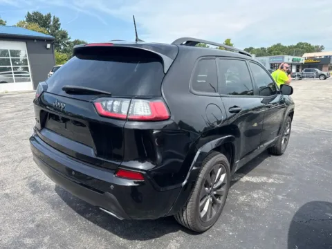 More photos of 2020 Jeep Cherokee Limited at MAG Auto - Munsterman Automotive Group, MO