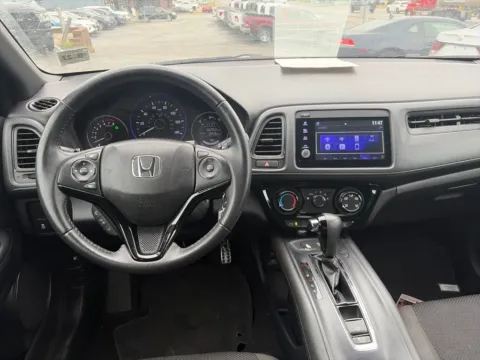 More photos of 2022 Honda HR-V Sport at MAG Auto - Munsterman Automotive Group, MO