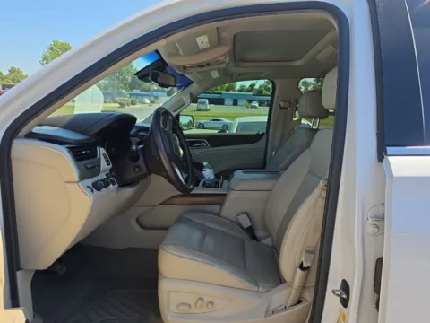 More photos of 2019 GMC Yukon Denali at MAG Auto - Munsterman Automotive Group, MO