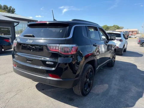 More photos of 2017 Jeep New Compass Latitude at MAG Auto - Munsterman Automotive Group, MO