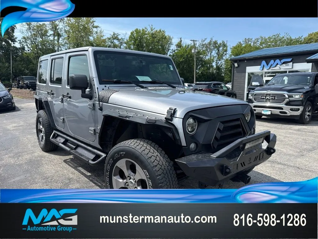 Silver 2018 Jeep Wrangler JK Unlimited Sahara for sale in Blue Springs, MO