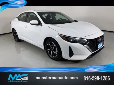 White 2024 Nissan Sentra SV for sale in Blue Springs, MO