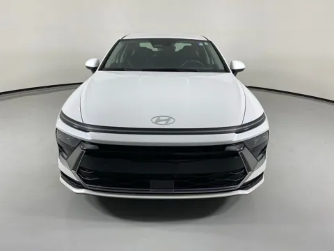 Photos of 2025 Hyundai Sonata SEL for sale in Blue Springs, MO at MAG Auto - Munsterman Automotive Group
