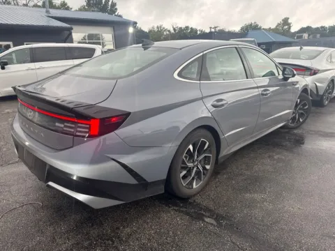 More photos of 2025 Hyundai Sonata SEL at MAG Auto - Munsterman Automotive Group, MO