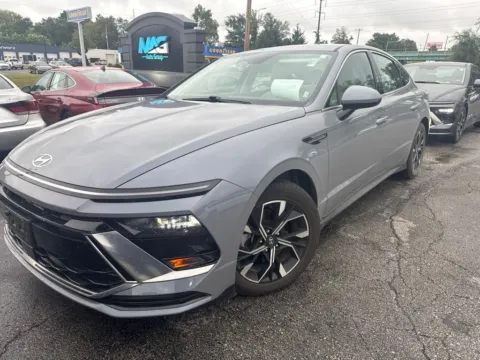 Photos of 2025 Hyundai Sonata SEL for sale in Blue Springs, MO at MAG Auto - Munsterman Automotive Group