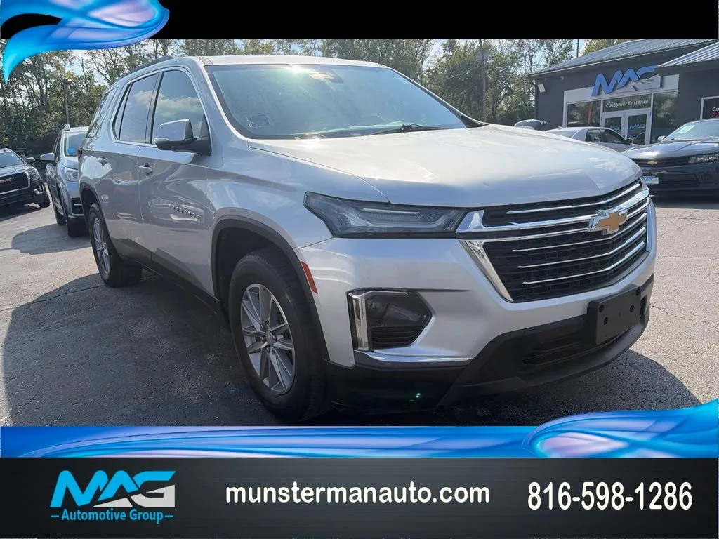 2022 Chevrolet Traverse LT
