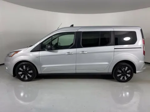 More photos of 2022 Ford Transit Connect XLT at MAG Auto - Munsterman Automotive Group, MO