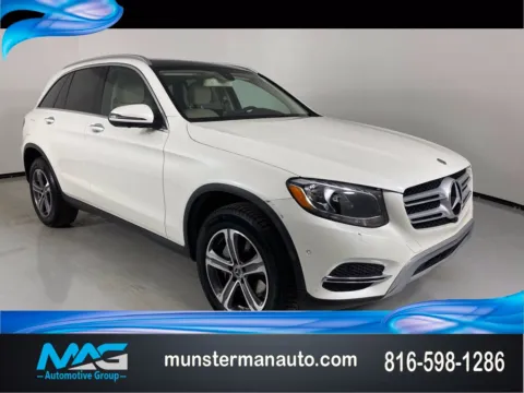 White 2019 Mercedes-Benz GLC 300 for sale in Blue Springs, MO