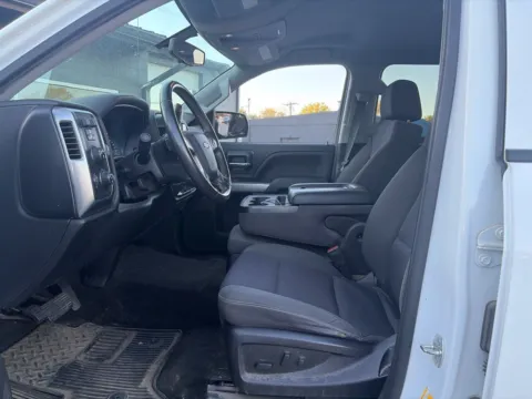 More photos of 2018 Chevrolet Silverado 1500 LT at MAG Auto - Munsterman Automotive Group, MO