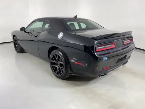 More photos of 2016 Dodge Challenger R/T at MAG Auto - Munsterman Automotive Group, MO