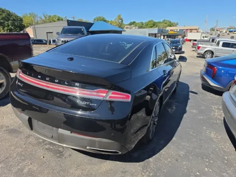 More photos of 2017 Lincoln MKZ Reserve at MAG Auto - Munsterman Automotive Group, MO