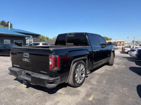 More photos of 2018 GMC Sierra 1500 Denali at MAG Auto - Munsterman Automotive Group, MO