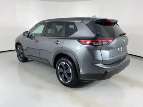 More photos of 2024 Nissan Rogue SV at MAG Auto - Munsterman Automotive Group, MO