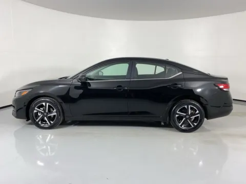 More photos of 2024 Nissan Sentra SV at MAG Auto - Munsterman Automotive Group, MO