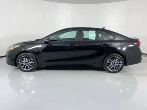 More photos of 2023 Kia Forte GT-Line at MAG Auto - Munsterman Automotive Group, MO