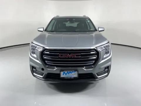 Photos of 2023 GMC Terrain SLT for sale in Blue Springs, MO at MAG Auto - Munsterman Automotive Group