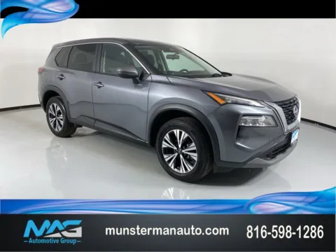 Gray 2022 Nissan Rogue SV for sale in Blue Springs, MO