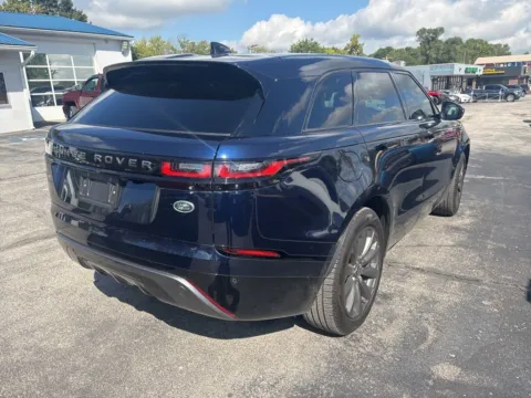 More photos of 2022 Land Rover Range Rover Velar P250 R-Dynamic S at MAG Auto - Munsterman Automotive Group, MO