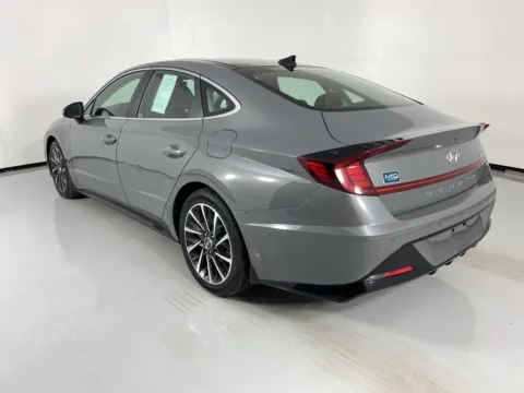 More photos of 2022 Hyundai Sonata Limited at MAG Auto - Munsterman Automotive Group, MO