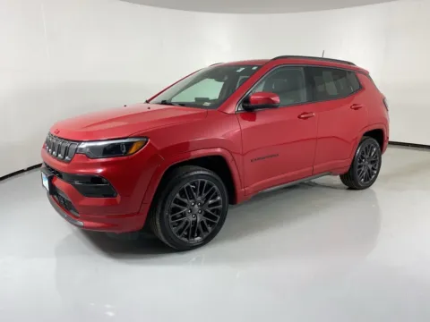 Another view of 2022 Jeep Compass Limited for sale in Blue Springs, MO at MAG Auto - Munsterman Automotive Group