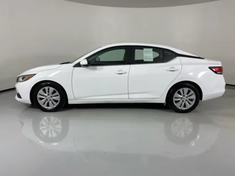 More photos of 2022 Nissan Sentra S at MAG Auto - Munsterman Automotive Group, MO