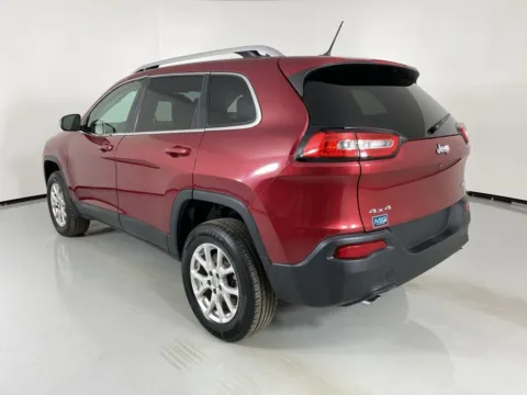 More photos of 2014 Jeep Cherokee Latitude at MAG Auto - Munsterman Automotive Group, MO