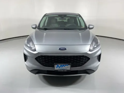 Photos of 2021 Ford Escape SE for sale in Blue Springs, MO at MAG Auto - Munsterman Automotive Group