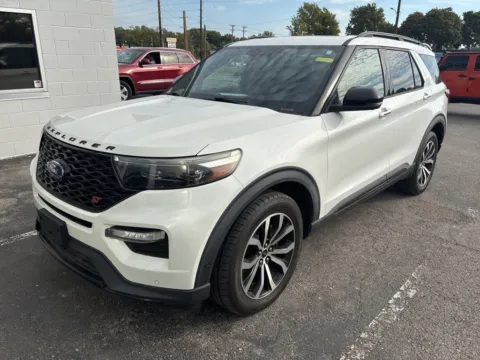 Photos of 2020 Ford Explorer ST for sale in Blue Springs, MO at MAG Auto - Munsterman Automotive Group