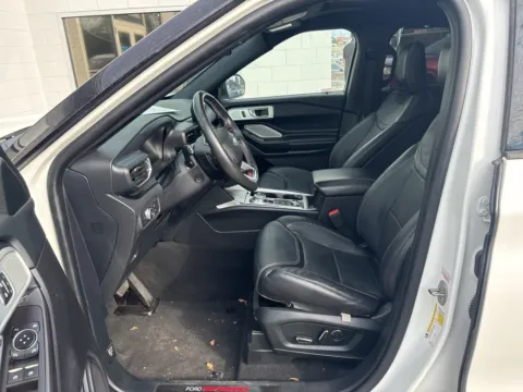 More photos of 2020 Ford Explorer ST at MAG Auto - Munsterman Automotive Group, MO