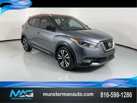 Gray 2020 Nissan Kicks SR for sale in Blue Springs, MO