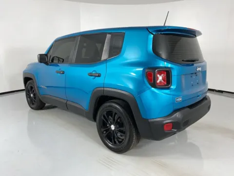 More photos of 2020 Jeep Renegade Sport at MAG Auto - Munsterman Automotive Group, MO