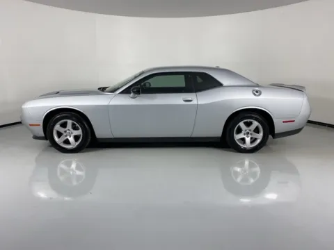 More photos of 2020 Dodge Challenger SXT at MAG Auto - Munsterman Automotive Group, MO