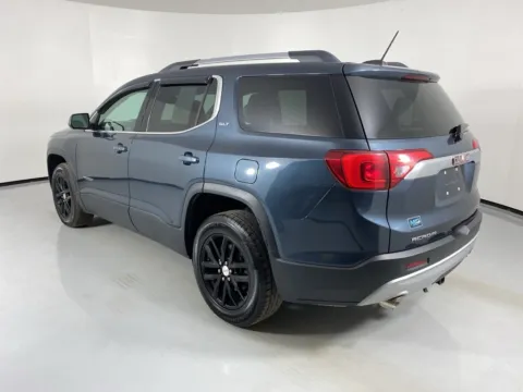 More photos of 2019 GMC Acadia SLT-1 at MAG Auto - Munsterman Automotive Group, MO