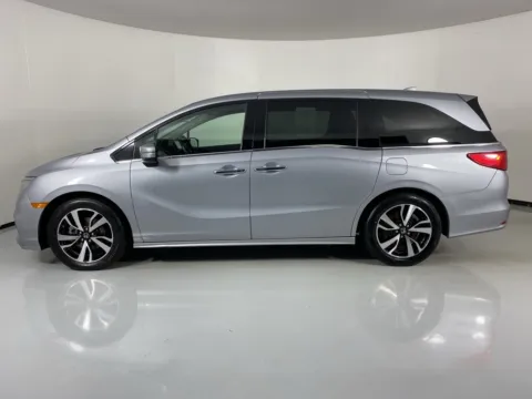 More photos of 2019 Honda Odyssey Elite at MAG Auto - Munsterman Automotive Group, MO