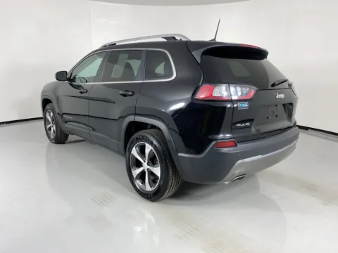 More photos of 2019 Jeep Cherokee Limited at MAG Auto - Munsterman Automotive Group, MO