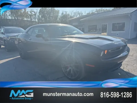 Black 2017 Dodge Challenger R/T for sale in Blue Springs, MO