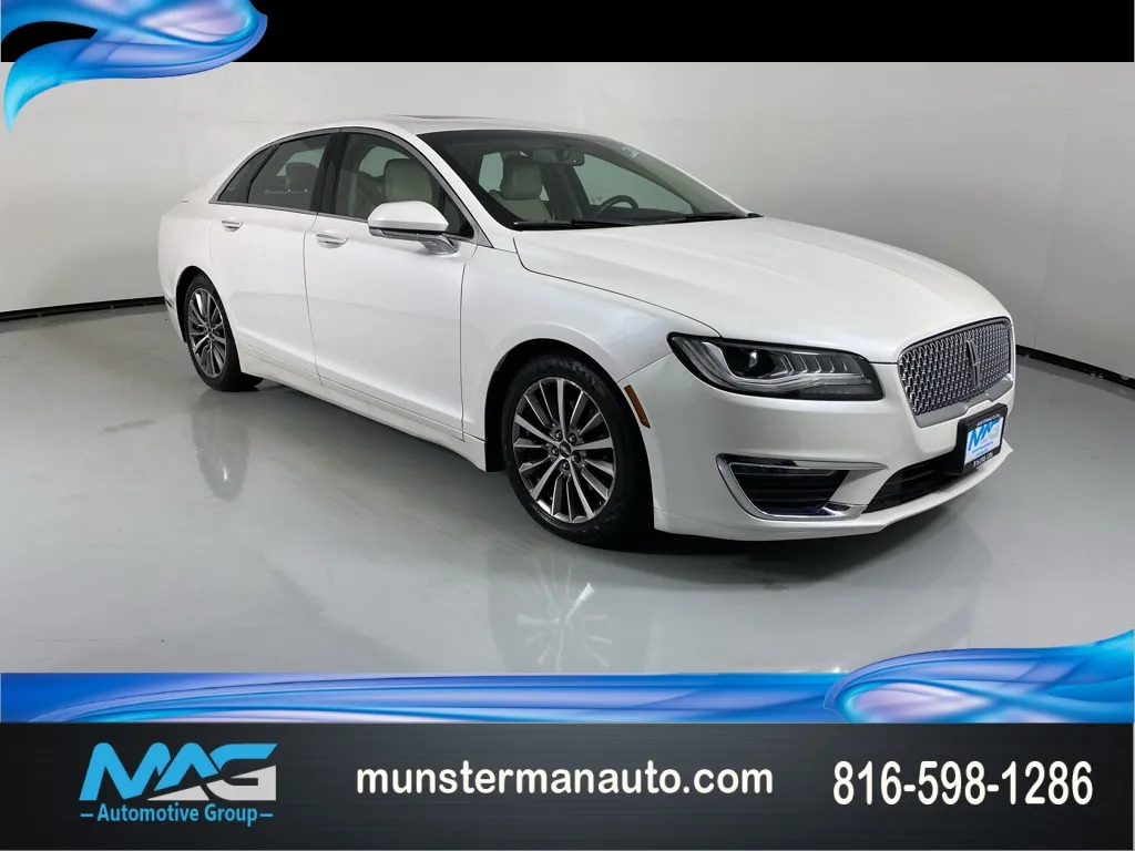 White 2017 Lincoln MKZ Select for sale in Blue Springs, MO